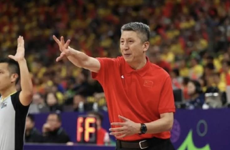 开云-郭士强：中国男篮非常团结，连续两场逆转依靠为国而战的信仰